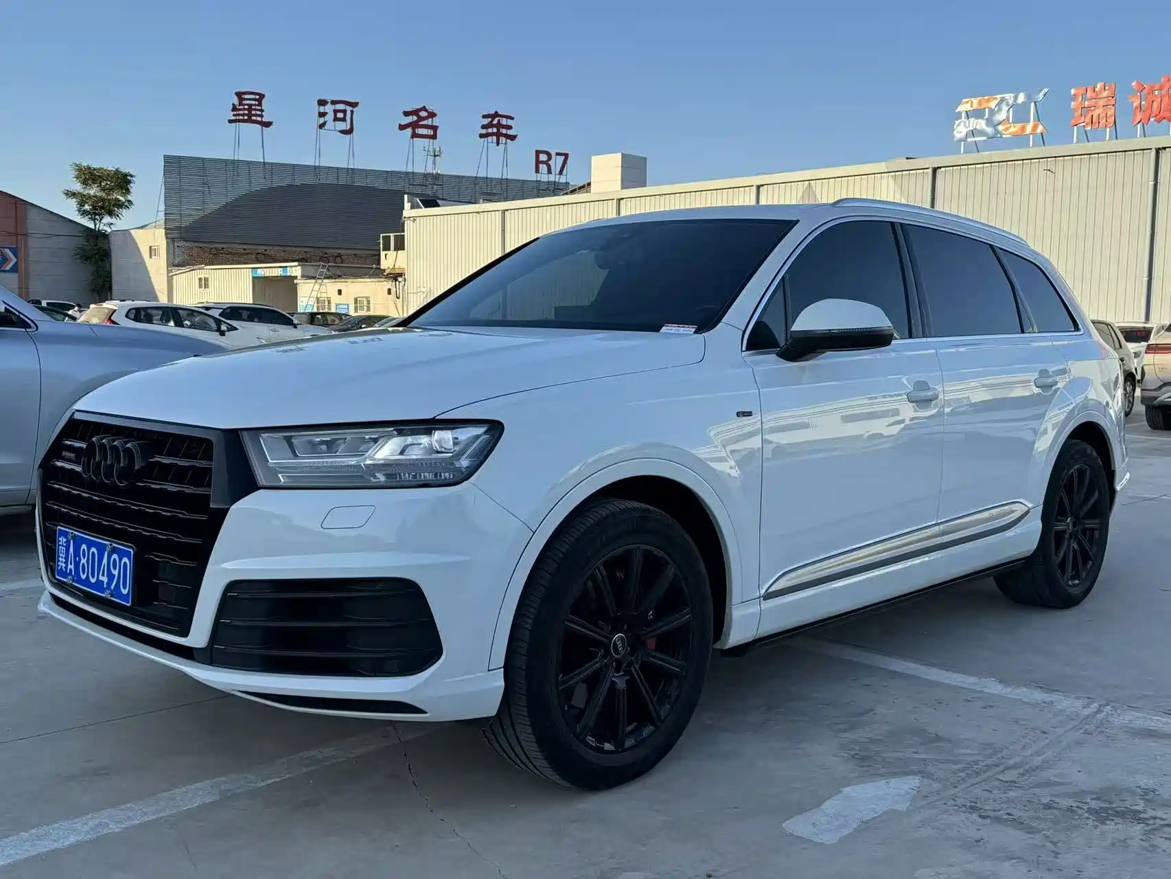 Фото 1 - Audi Q7
