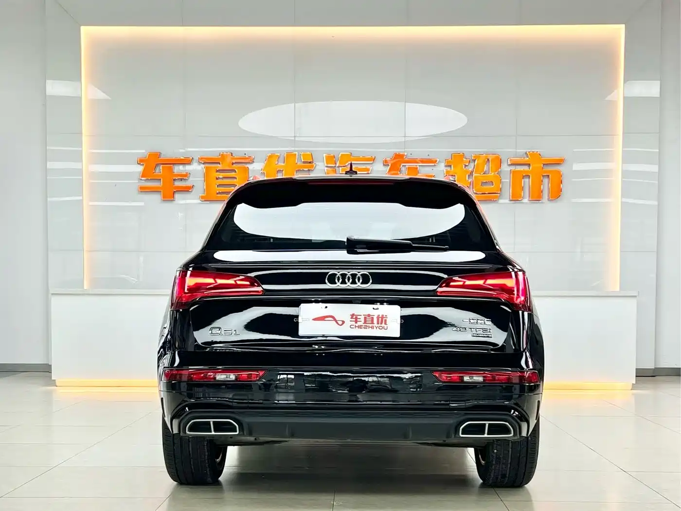 Audi Q5L 2023 40T Luxury Dynamic фото 6