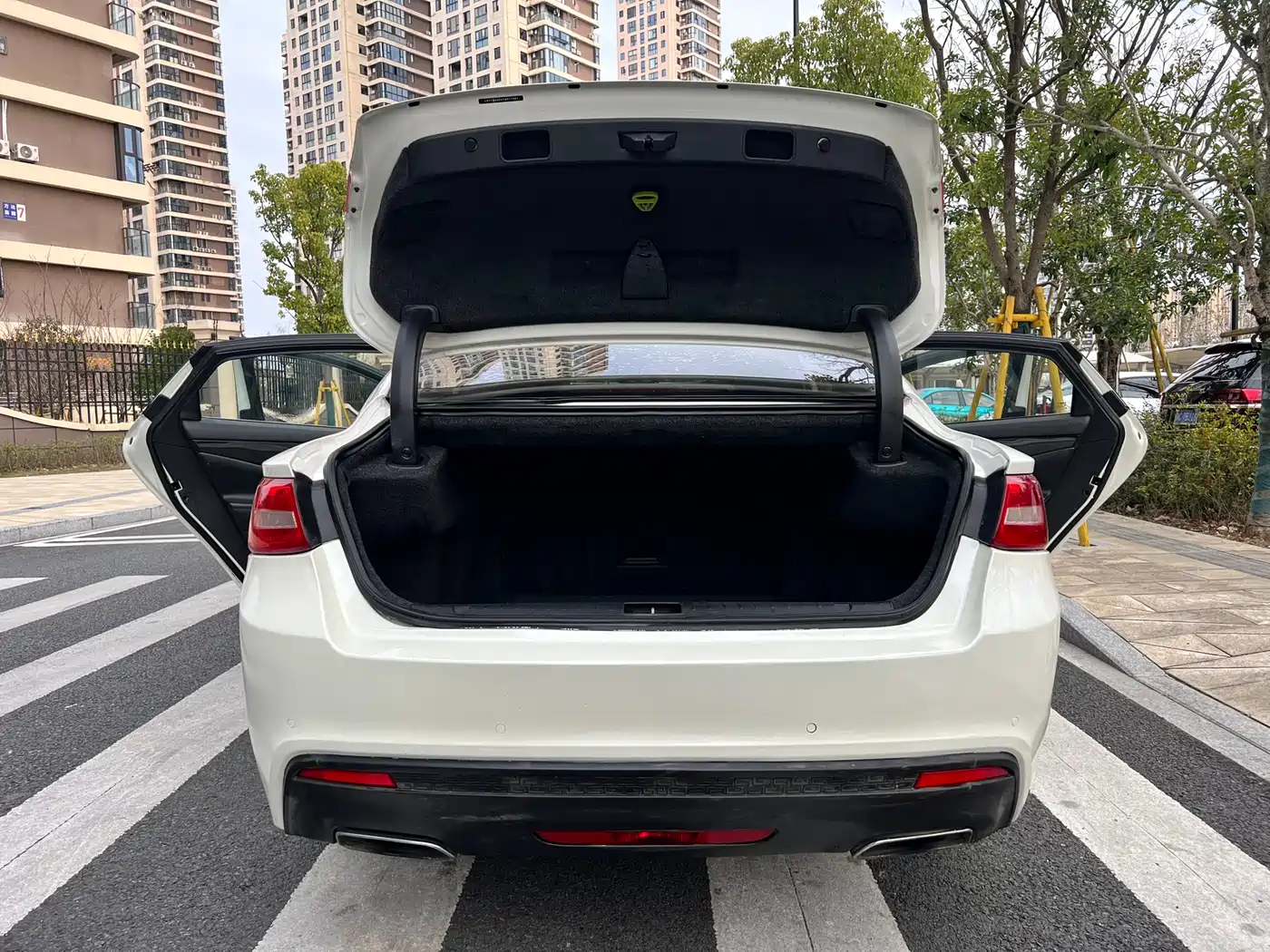 Geely Borui 2015 2015 2.4L Comfort