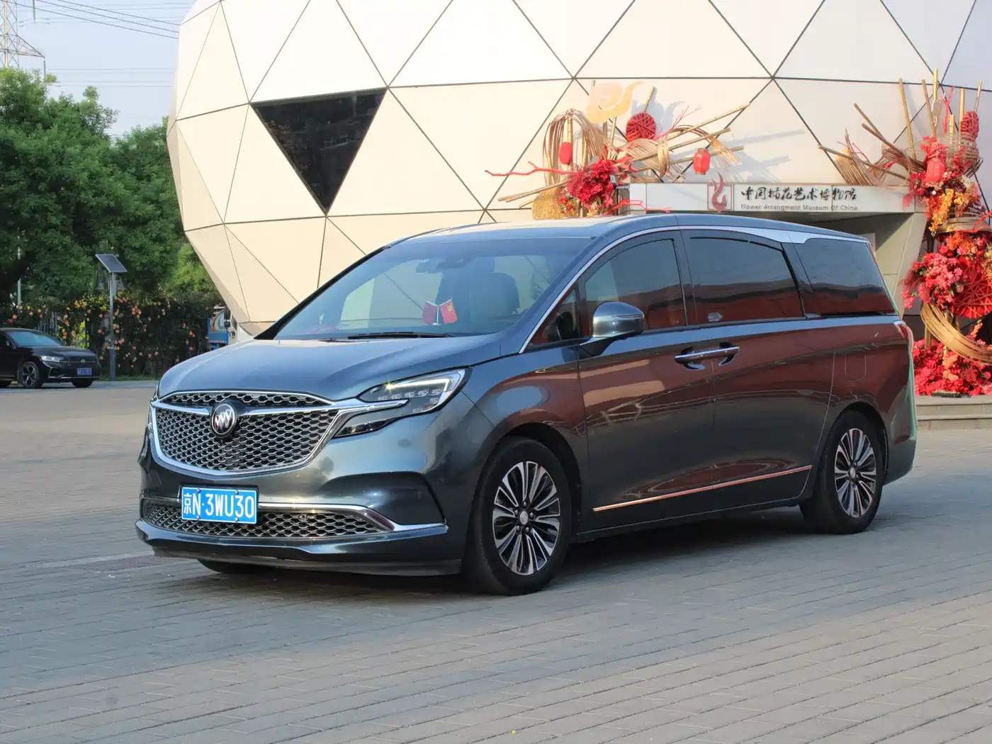 Buick GL8 2021 ES Landlord 653T Smart Flagship