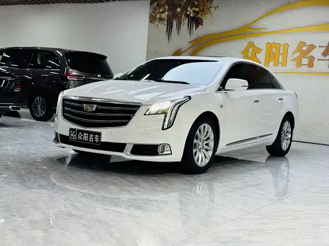 cadillac xts