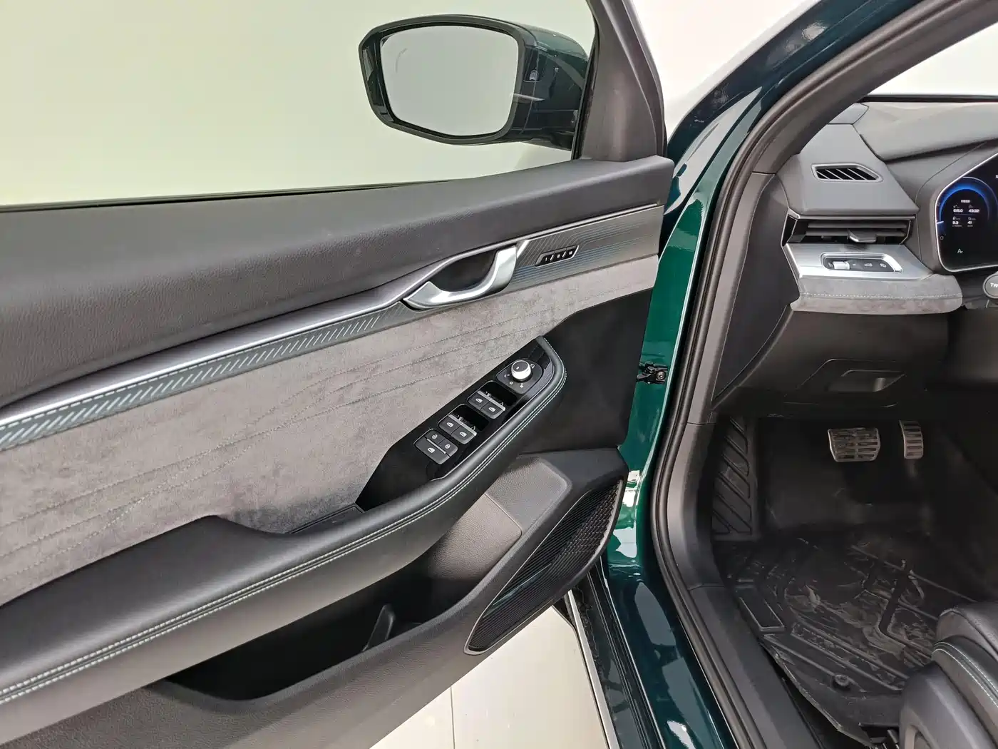 Фото 5 - Geely Preface