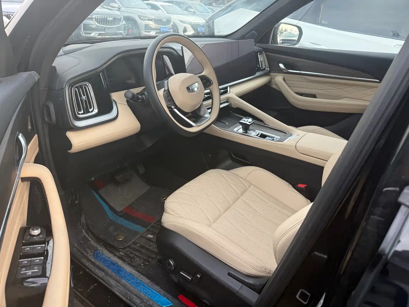 Фото 4 - Geely Xingyue L