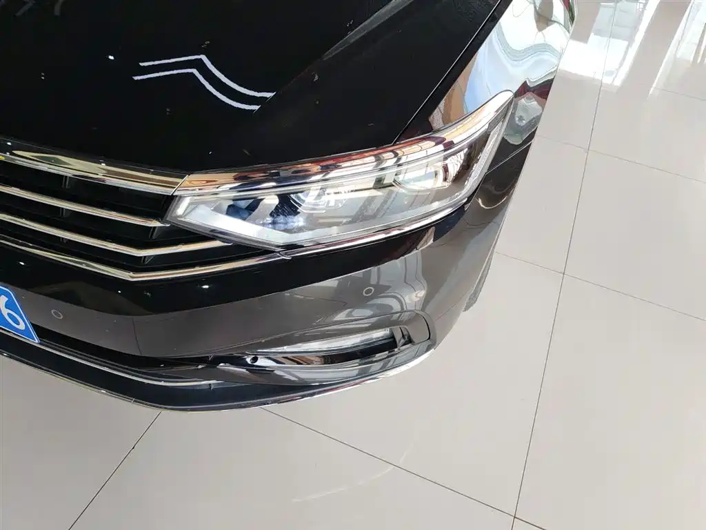 Volkswagen Magotan 2020 380TSI DSG Luxury фото 18