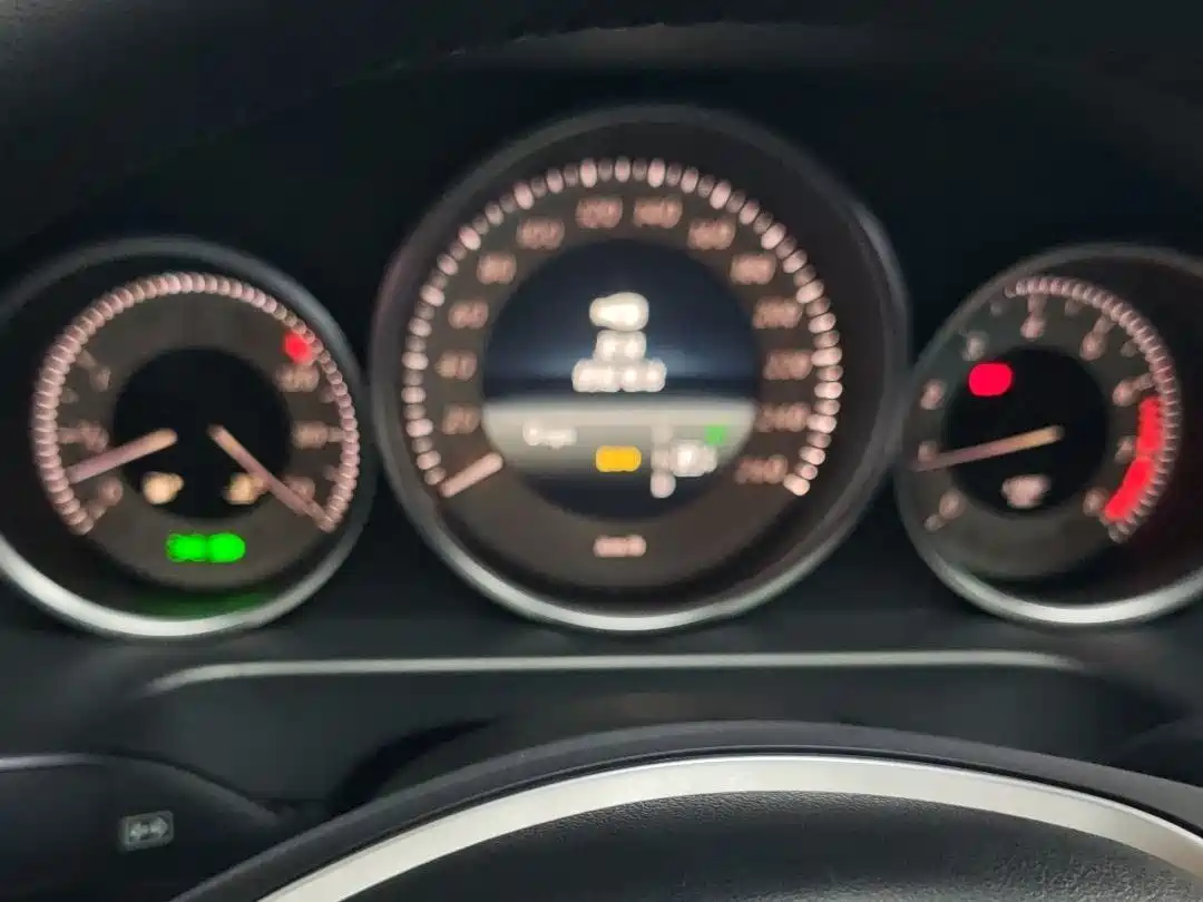 Mercedes-Benz E-Class 2015 E 200 L фото 15