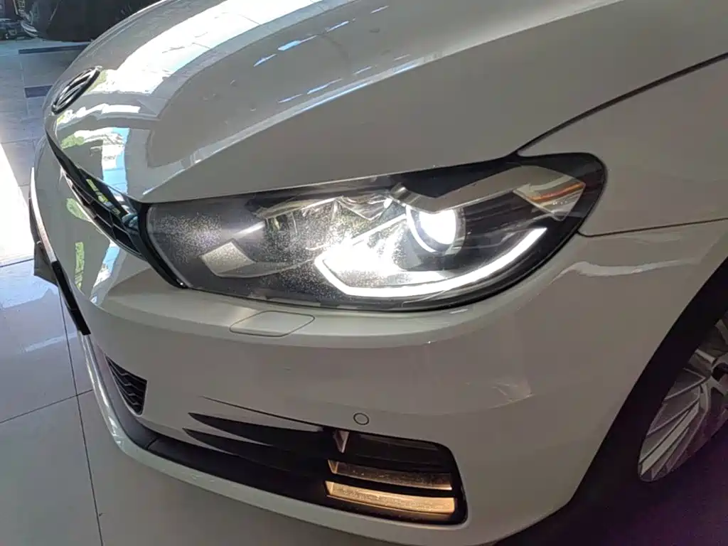 Volkswagen Scirocco 2017 2015 2.0TSI Luxury Edition