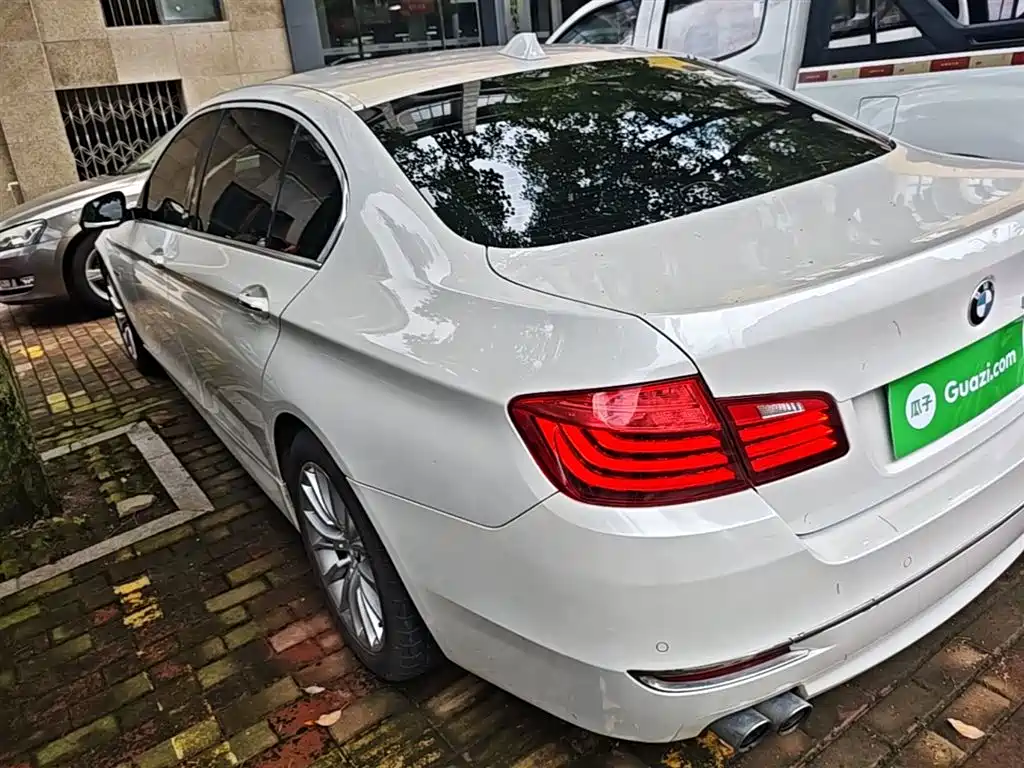 BMW 5 Series 2017 525Li Luxury Design Package фото 5
