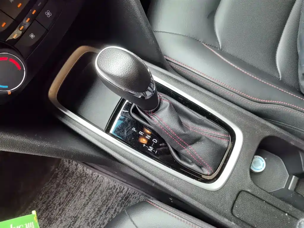 Chevrolet Monza 2020 Mild Hybrid RS 330T Automatic Smooth Edition фото 14