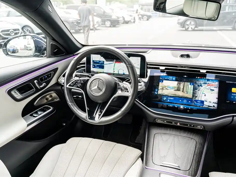 Mercedes-Benz E-Class 2024 Model E 300 L Luxury фото 9