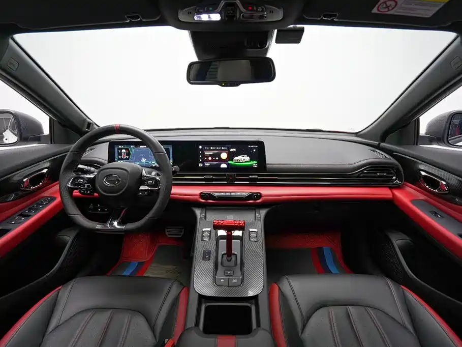 GAC Trumpchi Trumpchi Emkoo 2021 270T DCT J15 Edition фото 12
