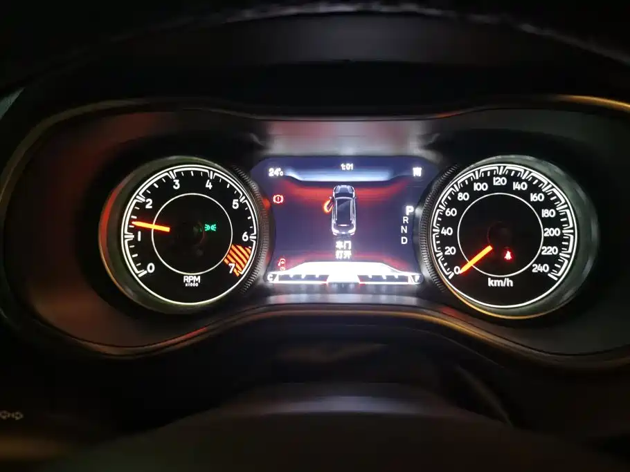 Jeep Cherokee (Import) 2015 2014 2.4L Luxury