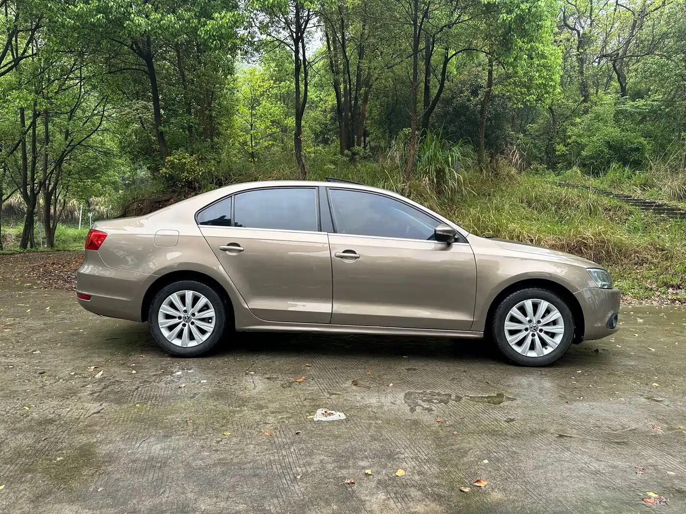 Volkswagen Sagitar 2015 230TSI Automatic Comfort фото 26