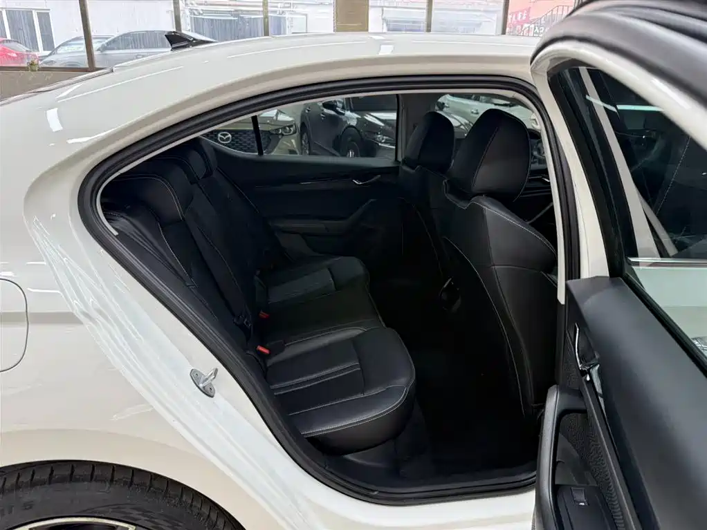 Škoda Octavia 2022 PRO TSI280 Premium Edition фото 11