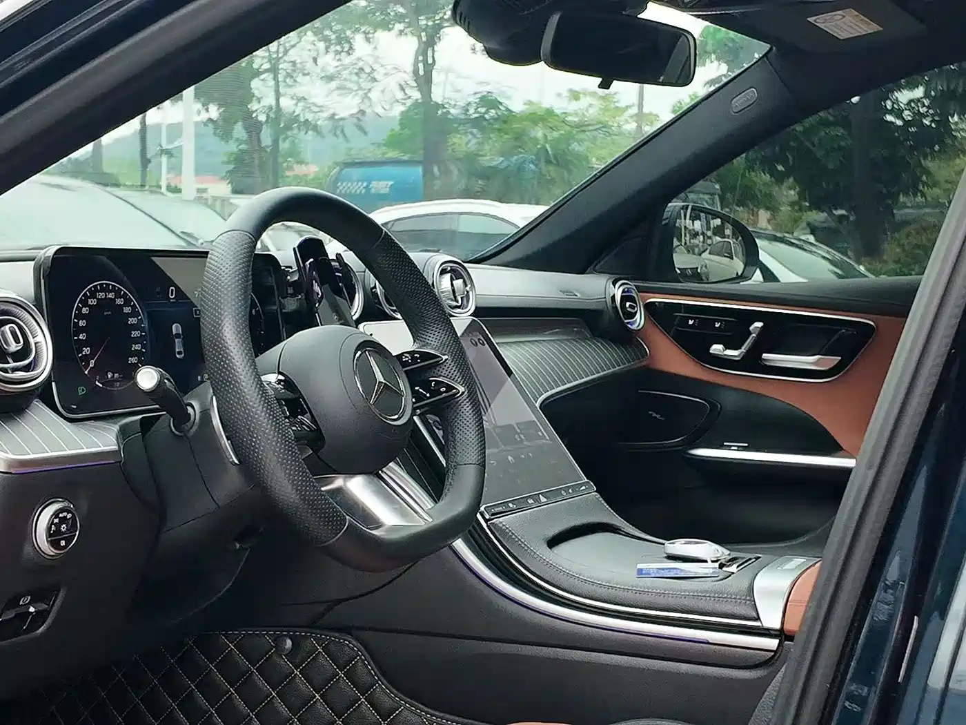 Mercedes-Benz C-Class 2022 C 260 L Sport Edition фото 6