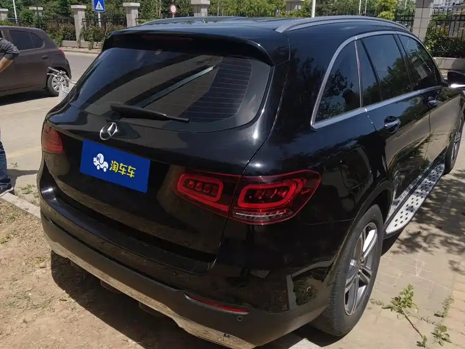 Mercedes-Benz GLC 2021 GLC 260 L 4MATIC Sporty фото 3