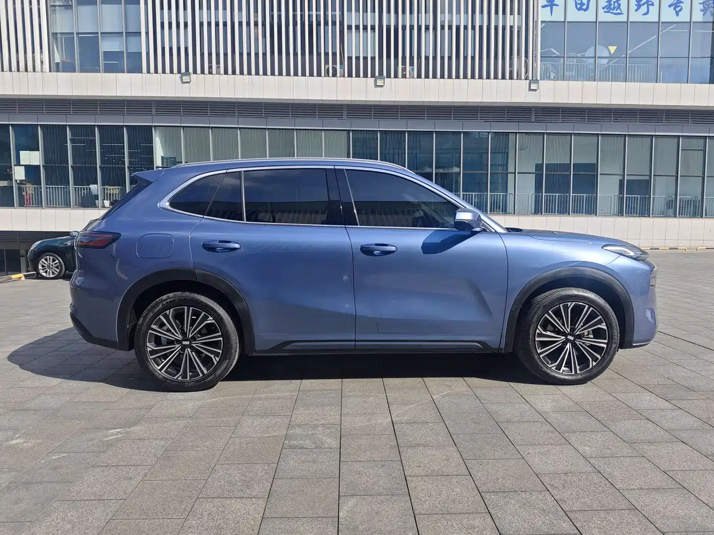 Geely Galaxy Galaxy Starship 7 EM-i 2025 120km Navigation Edition фото 10