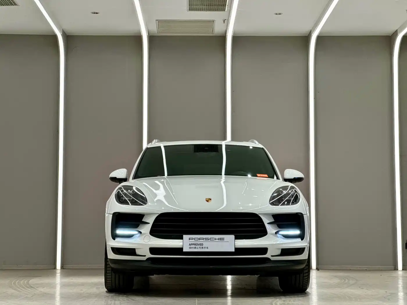 Porsche Macan 2018 Macan 2.0T фото 2