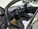 Фото 4 - Geely Coolray