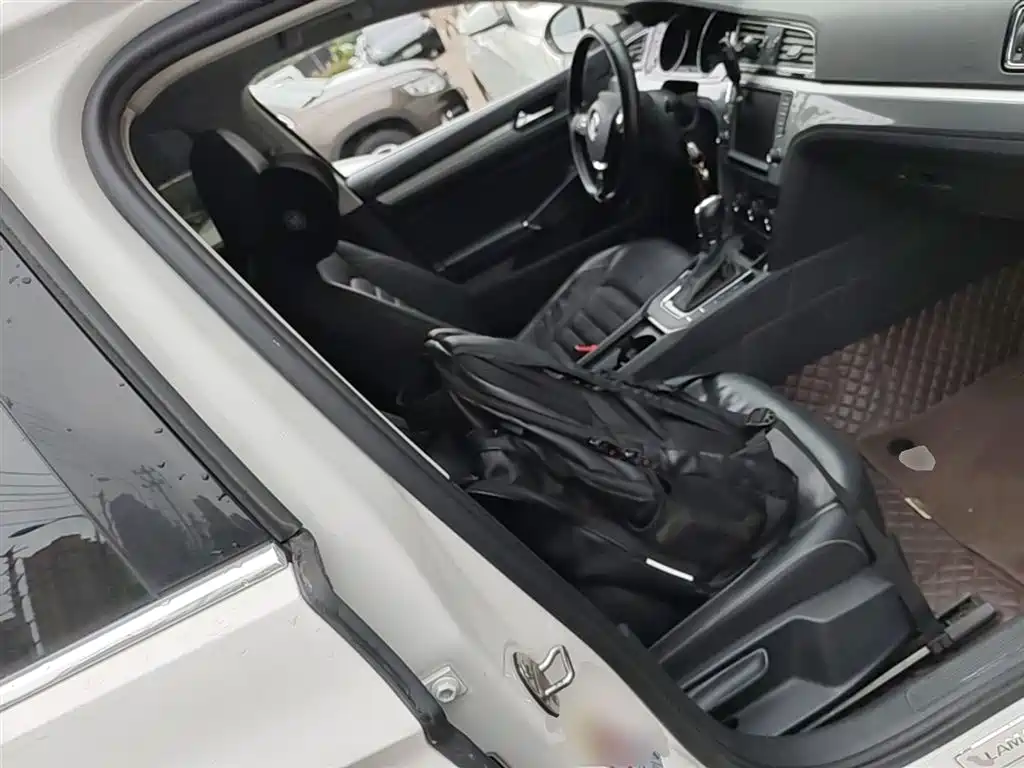Volkswagen Lamando 2018 280TSI DSG Comfort Edition фото 25