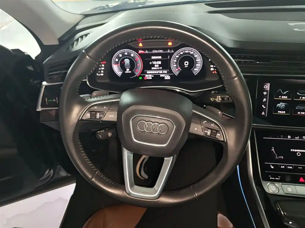 Audi Q8 2019 55 TFSI Luxury Dynamic фото 17