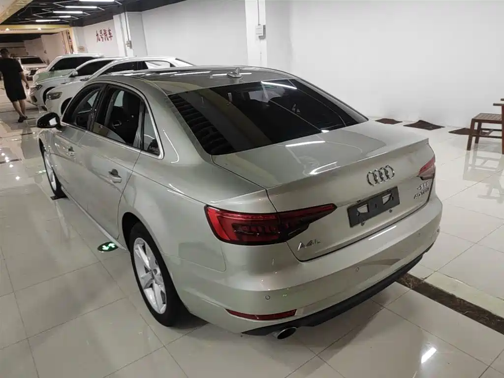 Audi A4L 2017 40 TFSI Fashion Edition фото 5