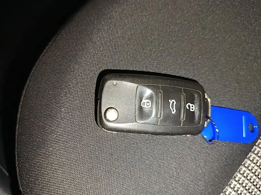 Volkswagen Polo 2016 1.4L Automatic Trend фото 9