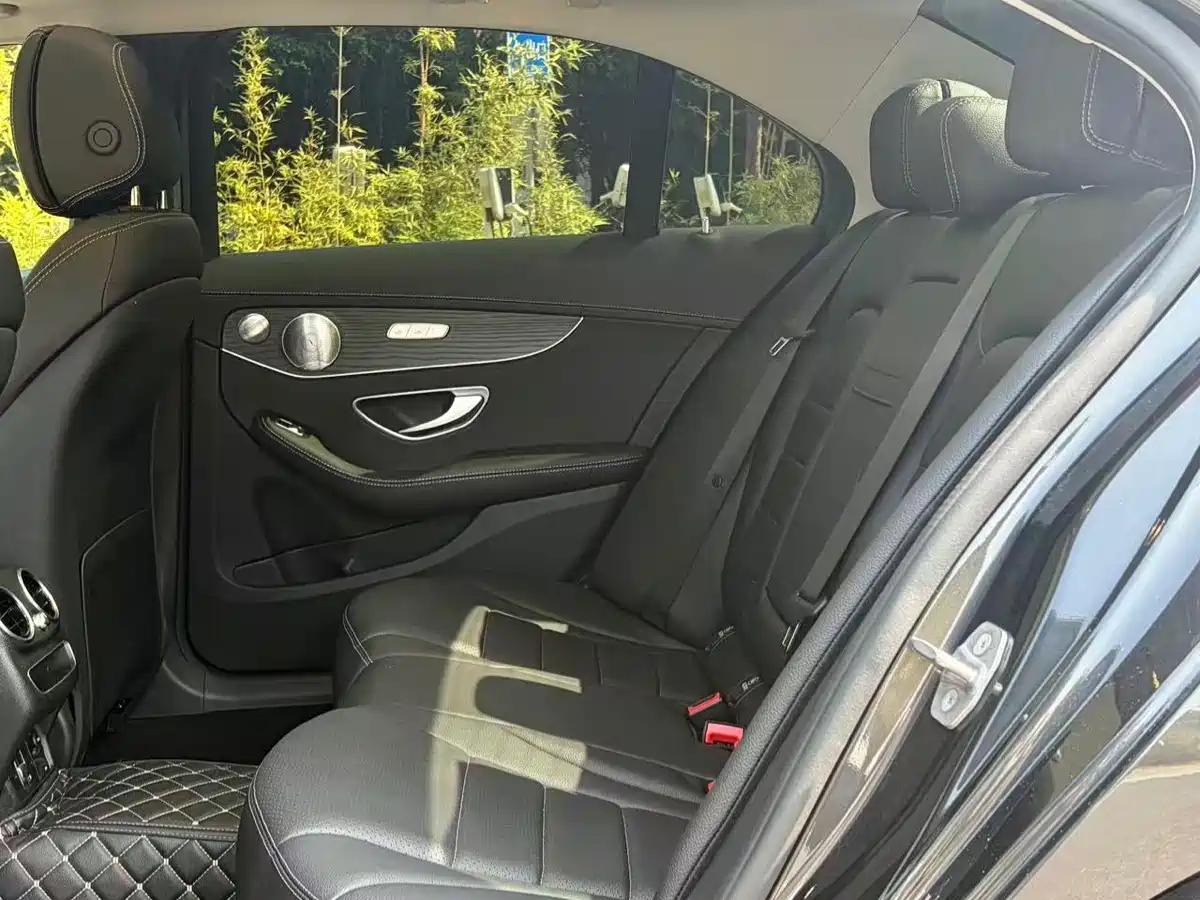 Mercedes-Benz C-Class 2021 C 260 L Sport Starry Exclusive Edition фото 6