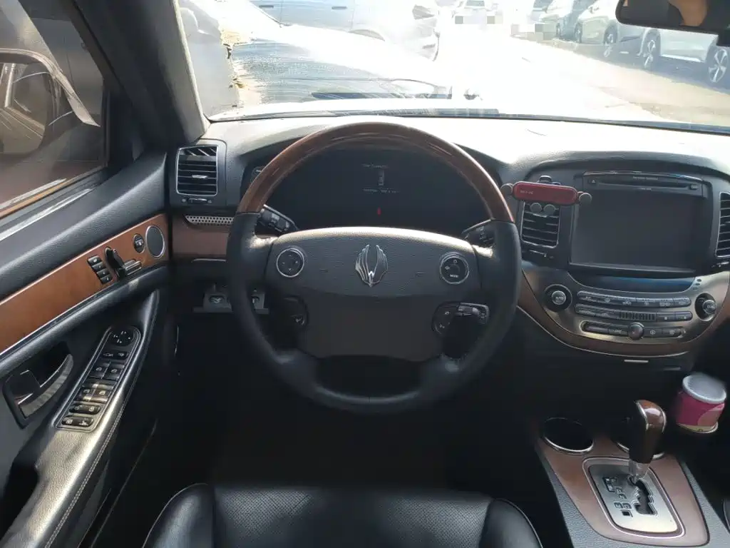 Фото 7 - SsangYong Chairman