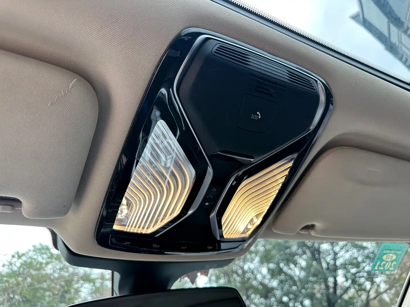BMW 7 Series 2017 740Li Leading Edition фото 19