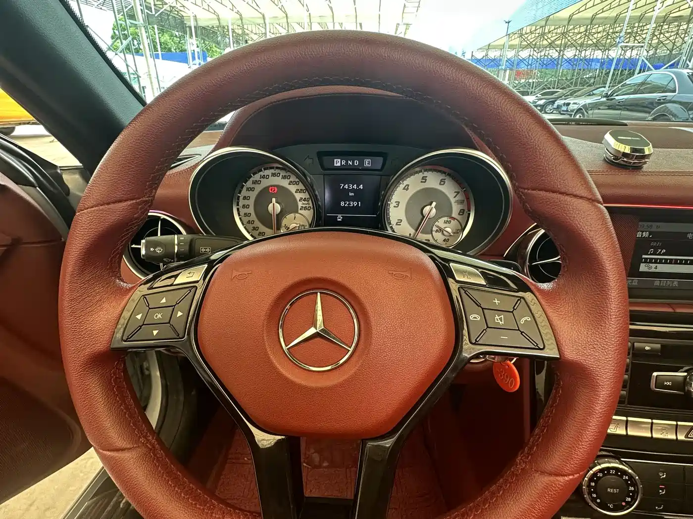 Mercedes-Benz SLK-Class 2011 SLK 200 Fashion фото 7