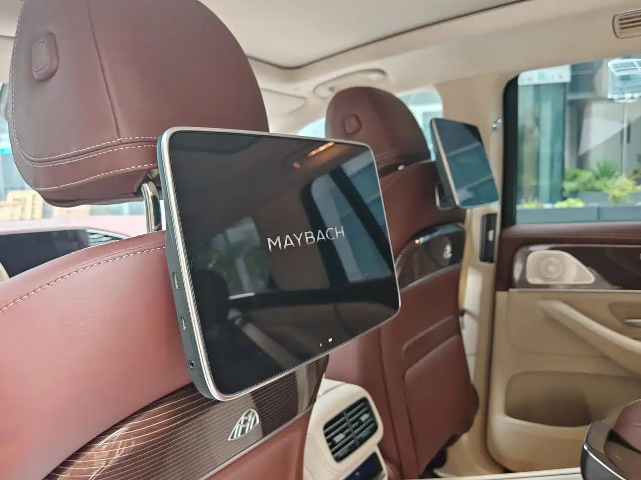 Mercedes-Benz Maybach GLS 2021 GLS 480 4MATIC фото 12