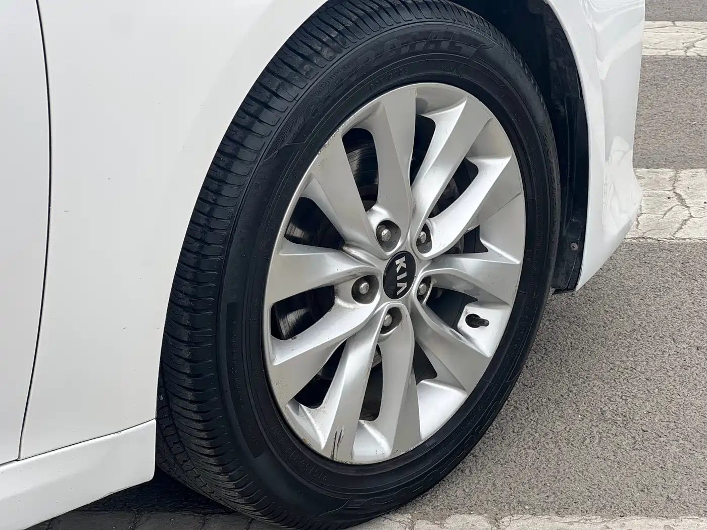Kia K5 2016 1.6T Automatic LUX фото 14