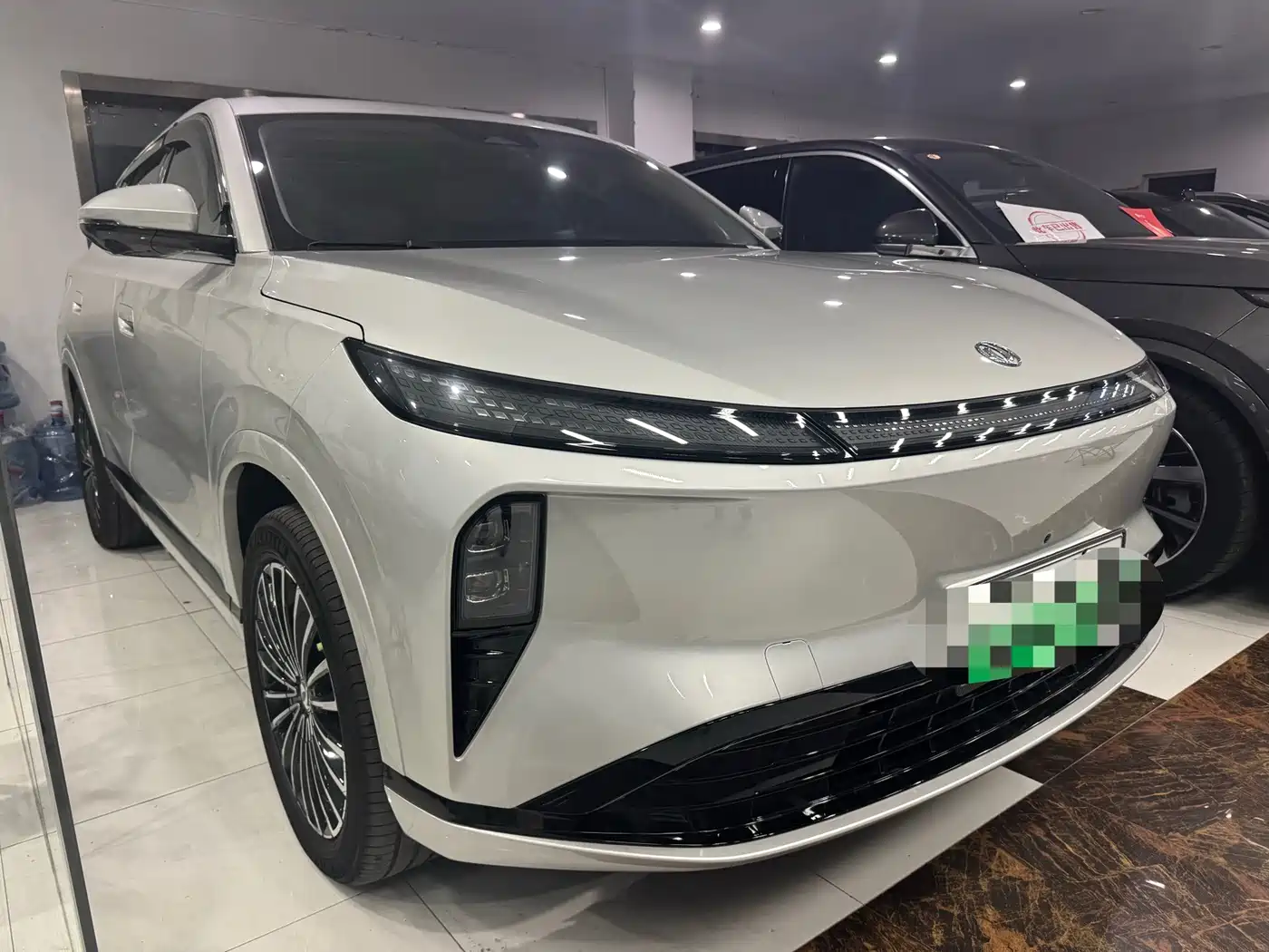 Dongfeng Aeolus L8 2025 2025 112KM Ideal Edition