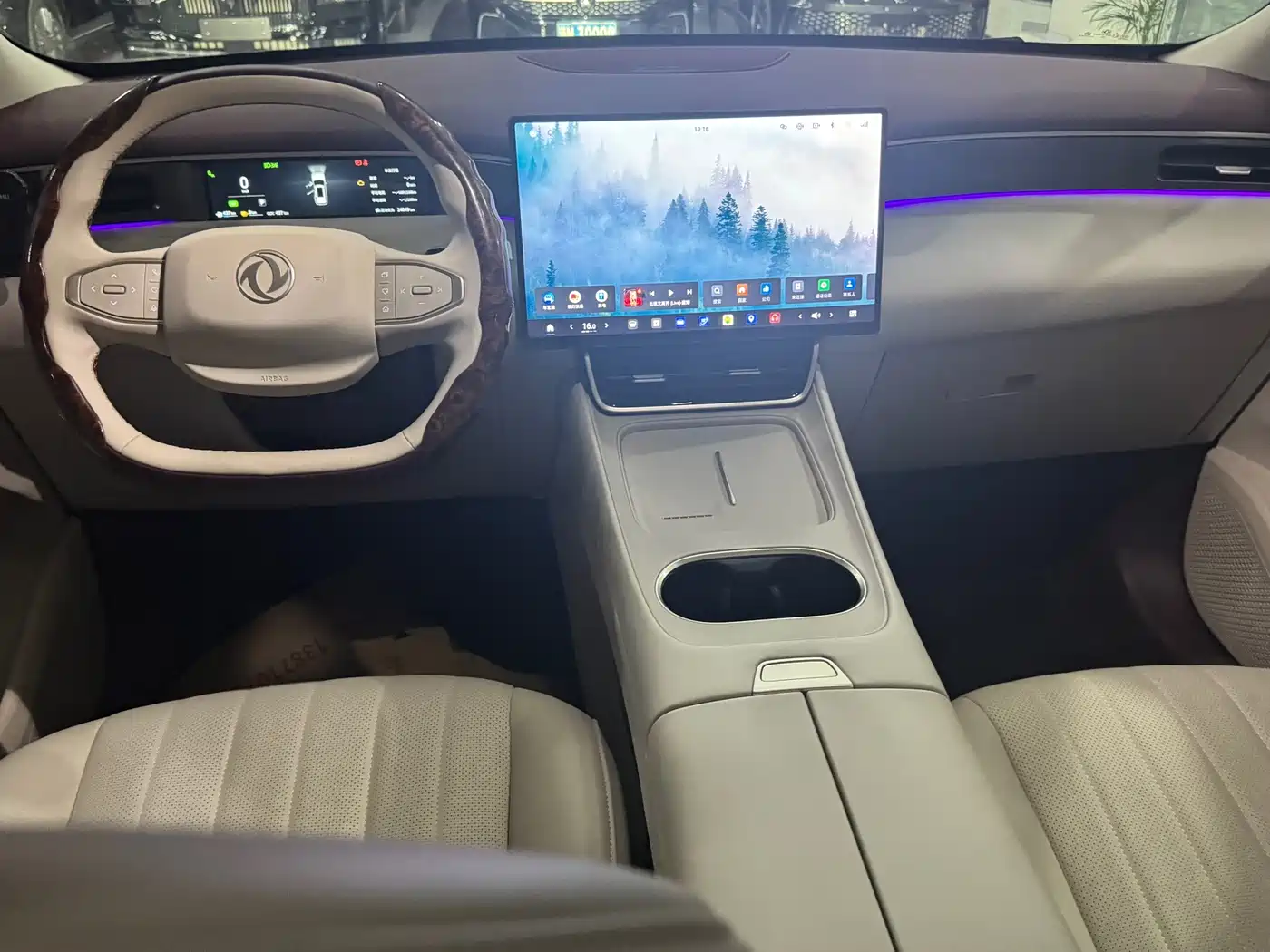 Dongfeng Aeolus L8 2025 2025 112KM Ideal Edition