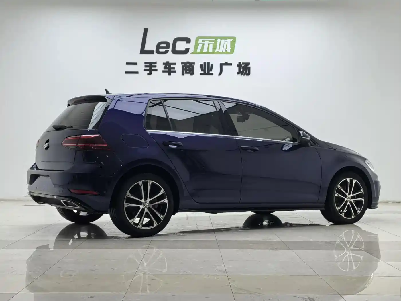 Volkswagen Golf 2019 280TSI DSG R-Line China VI фото 5