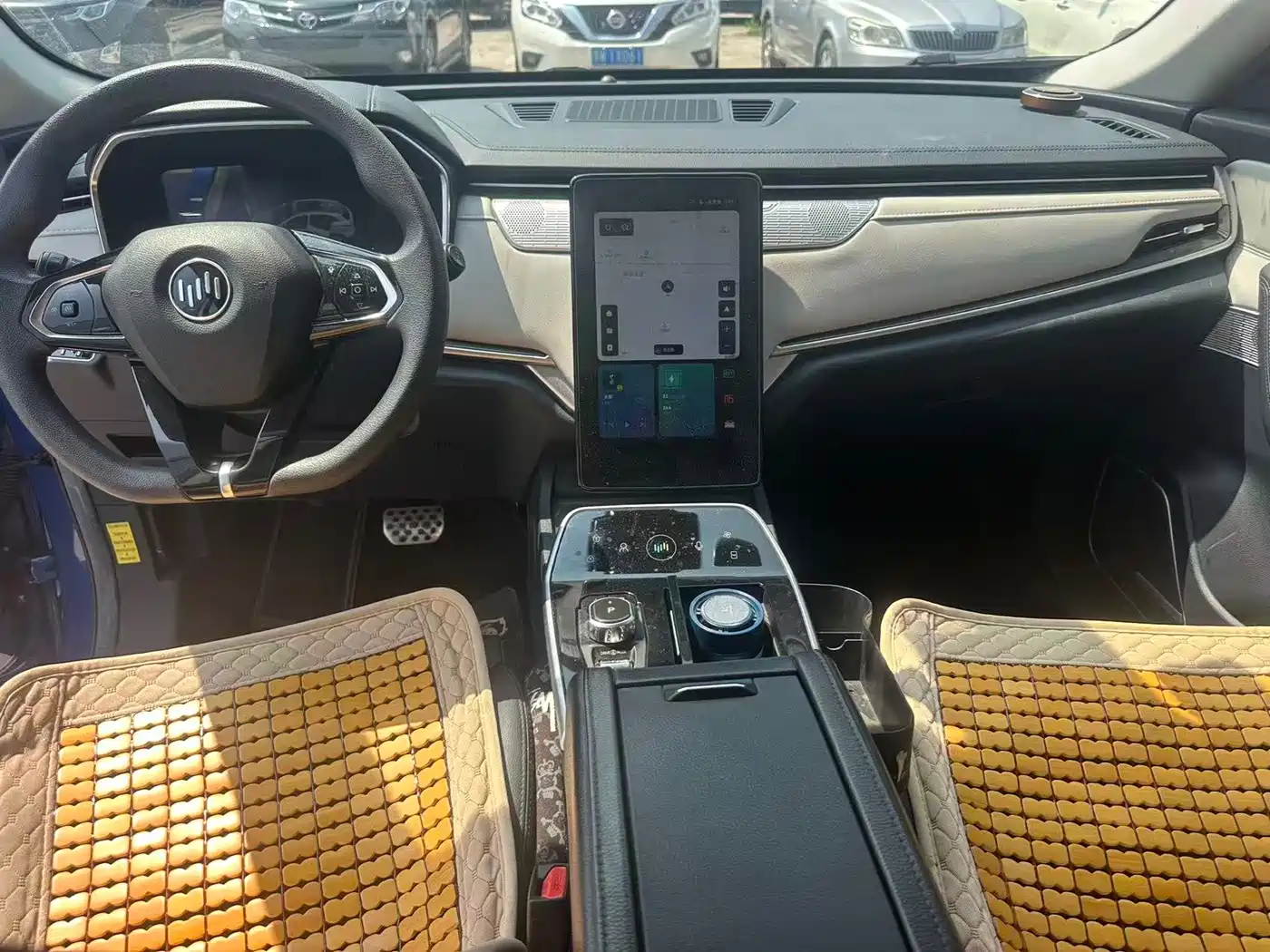 Weltmeister EX5 2019 2019 EX5 Lite Explorer Edition 400
