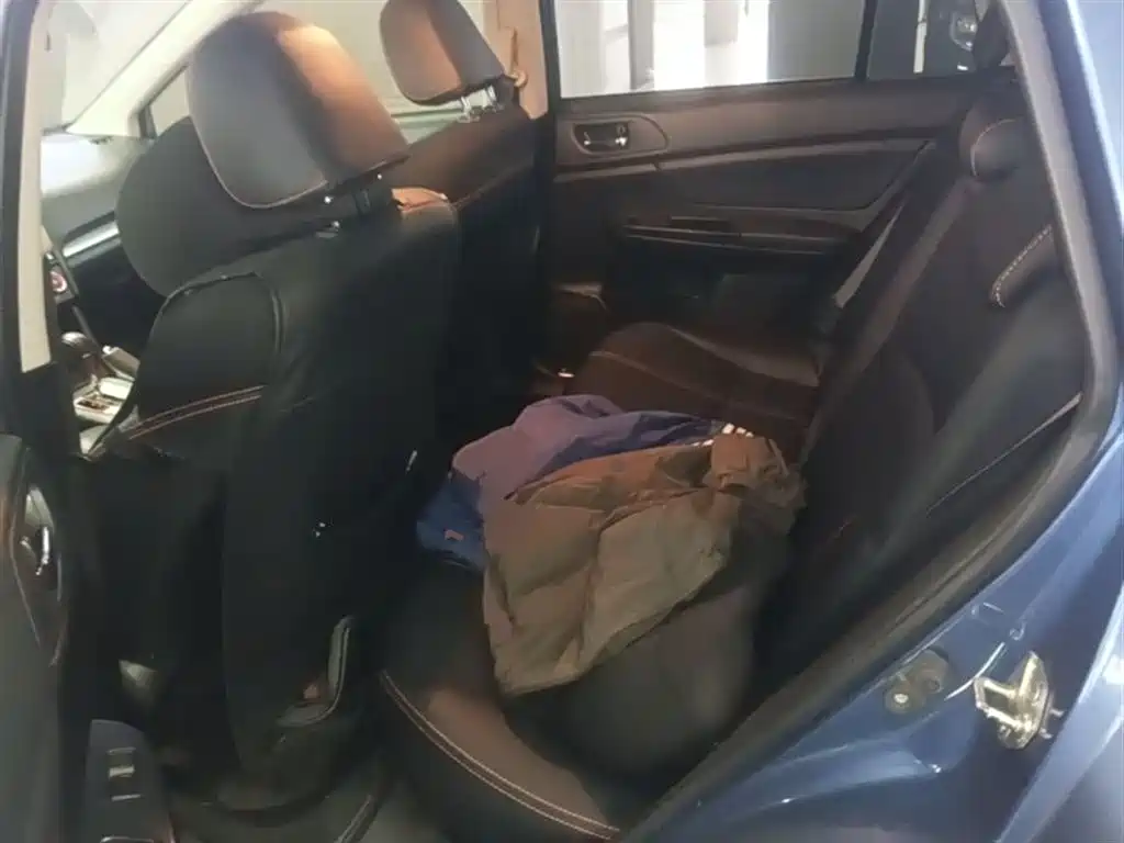 Subaru XV 2014 2.0i Comfort фото 17
