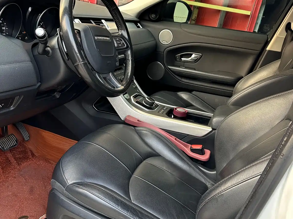 Land Rover Range Rover Evoque 2018 240PS SE Smart Edition фото 6