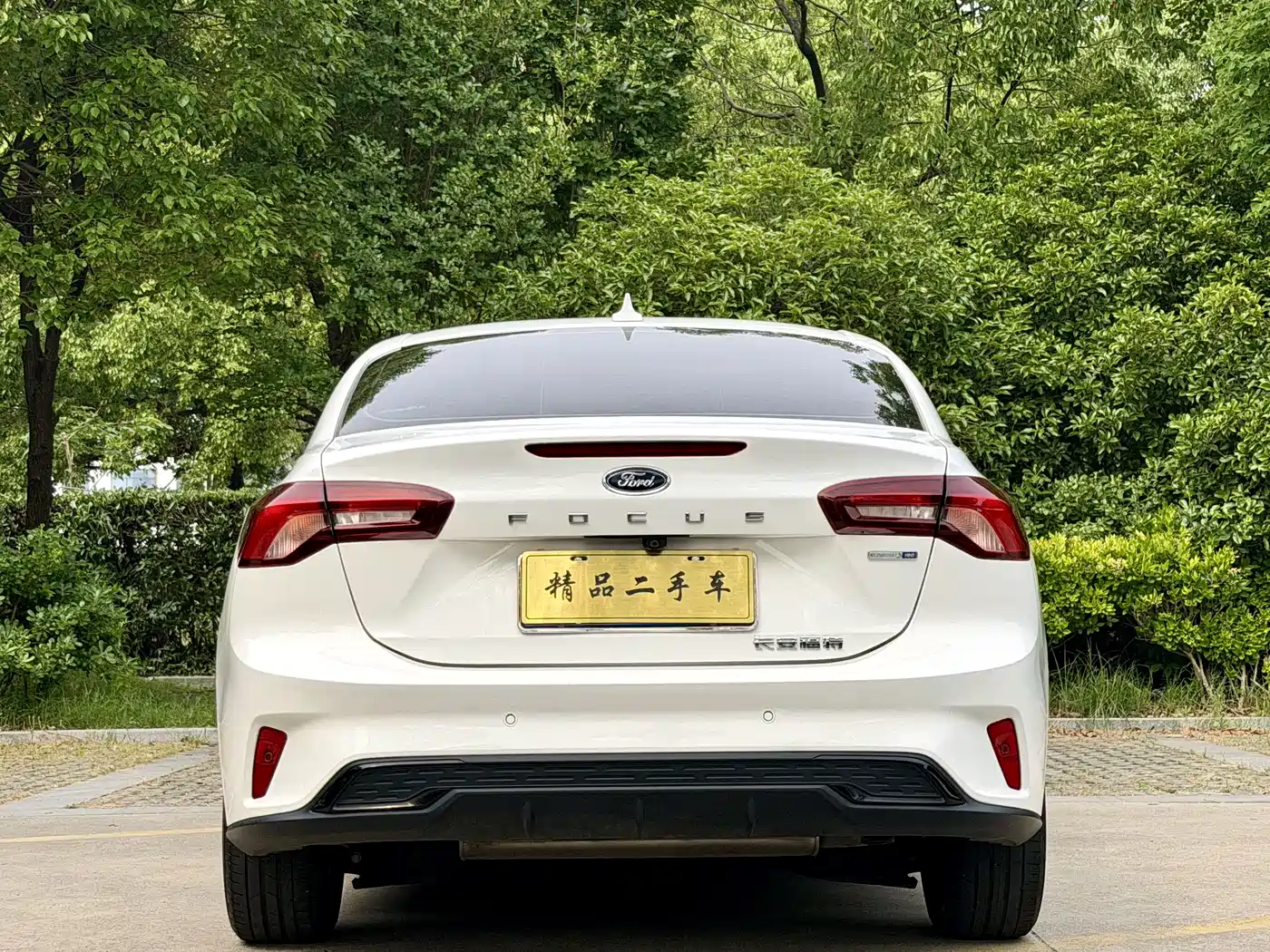 Ford Focus 2023 2022 Sedan EcoBoost 180 Auto Speed Edition