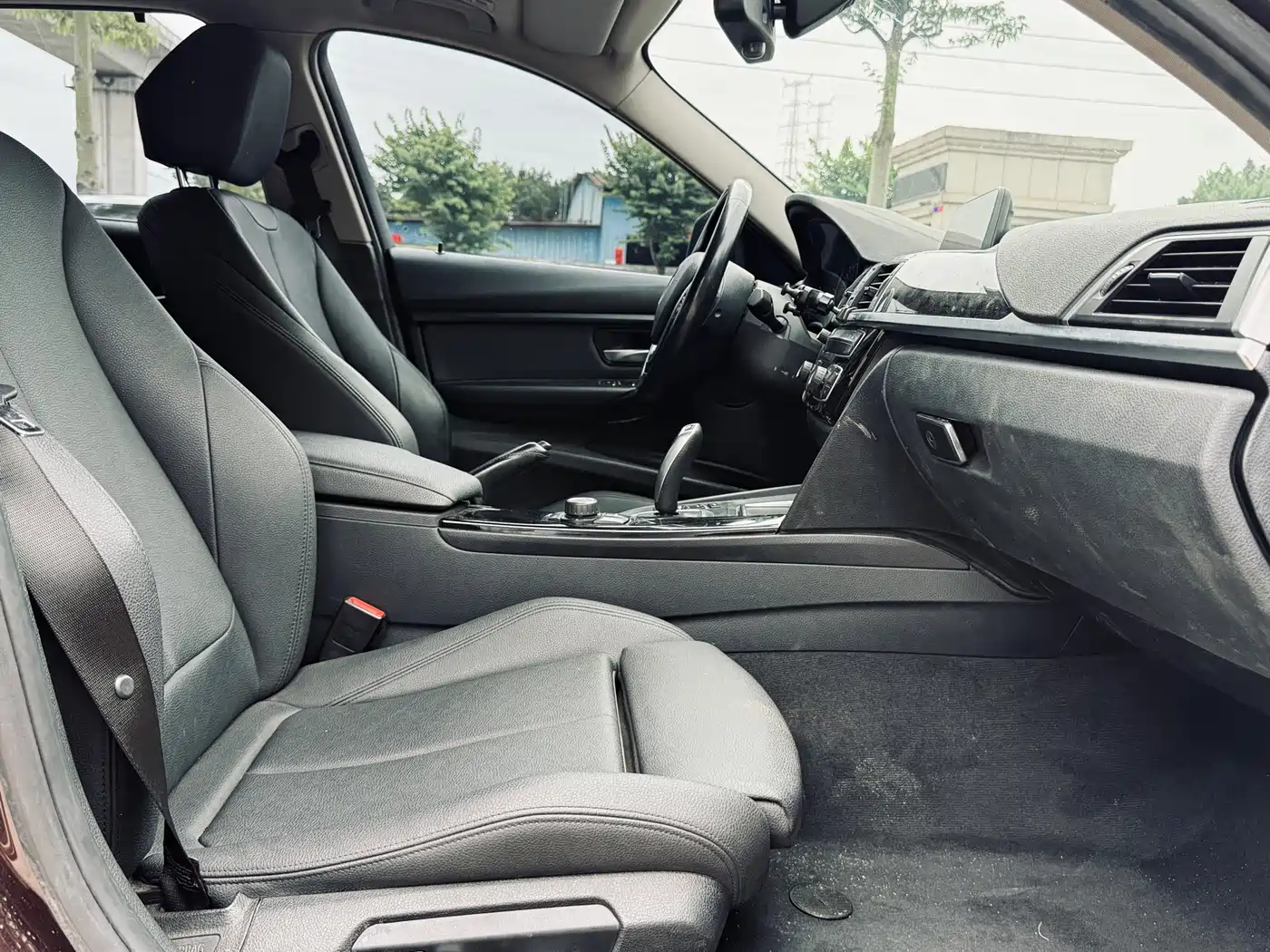 BMW 3 Series 2018 320Li Fashion Style фото 27