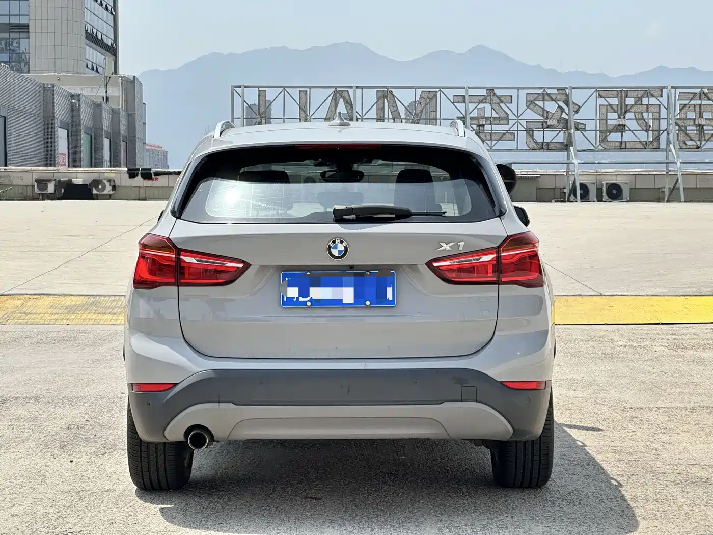 BMW X1 2018 sDrive18Li Fashion Model фото 10
