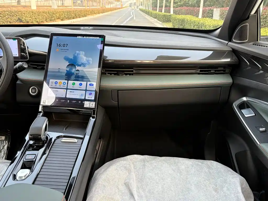 Geely Boyue 2026 2024 1.5TD Smart Connect+