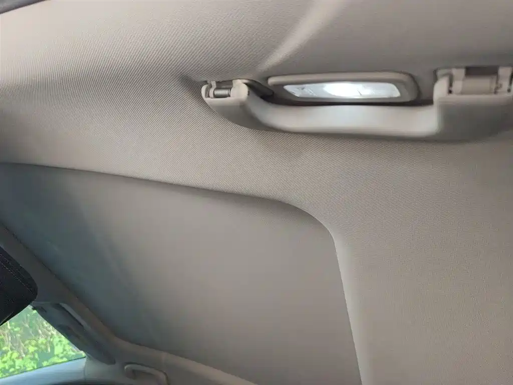 Buick LaCrosse 2025 2025 Model 28T Platinum Edition