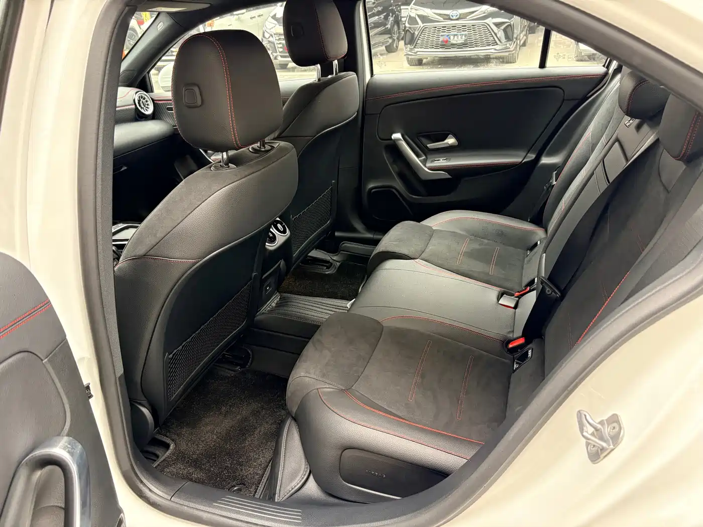 Mercedes-Benz A-Class 2025 2025 A 200 L Fashion Edition