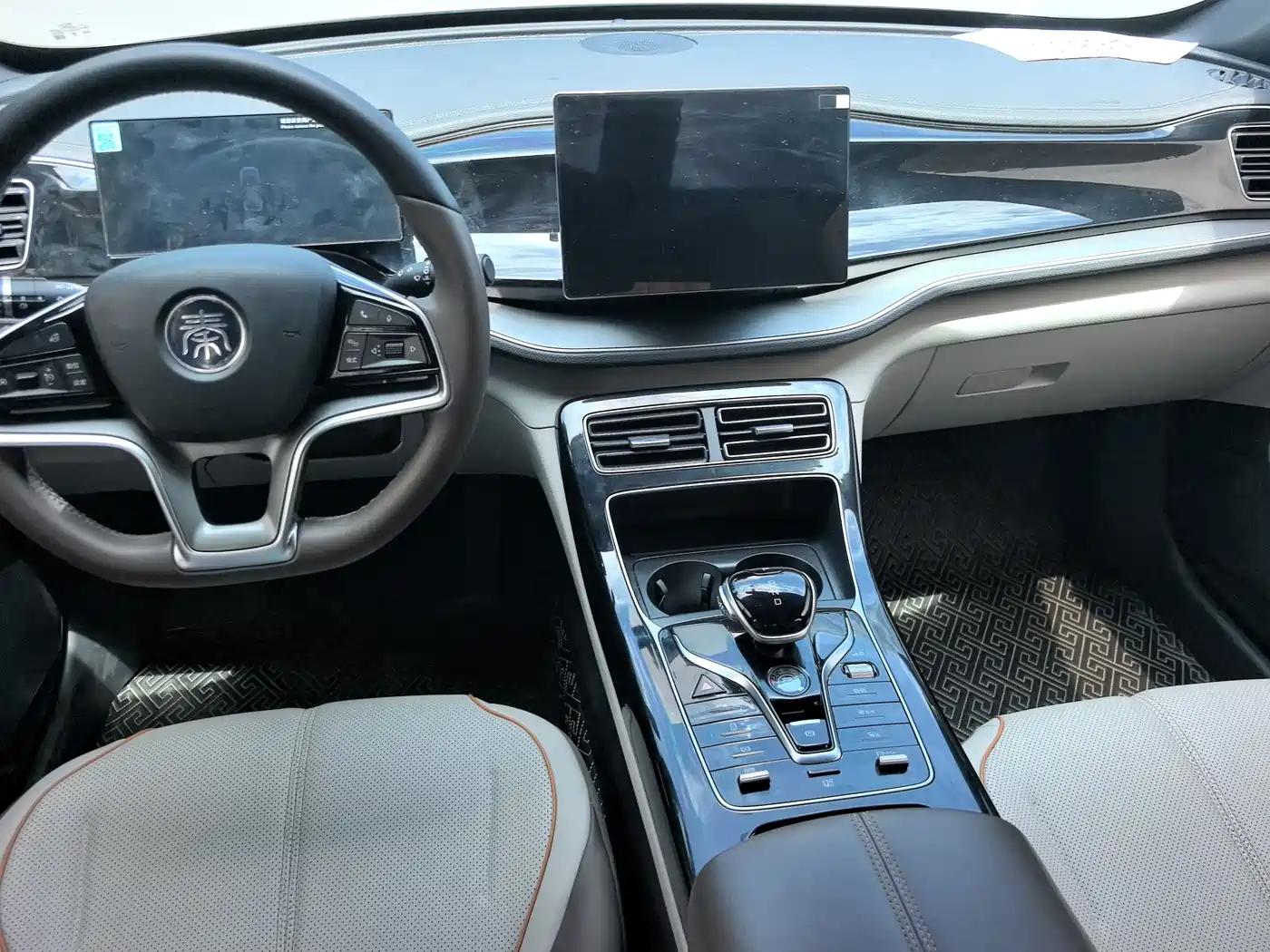 BYD Qin PLUS 2023 Champion Edition EV 510KM Leading Type фото 13