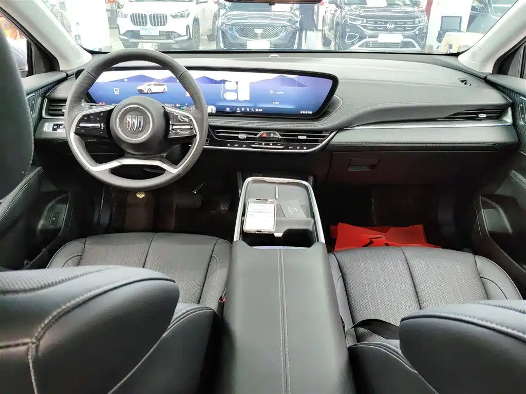 Buick LaCrosse 2023 28T Premium Edition фото 6