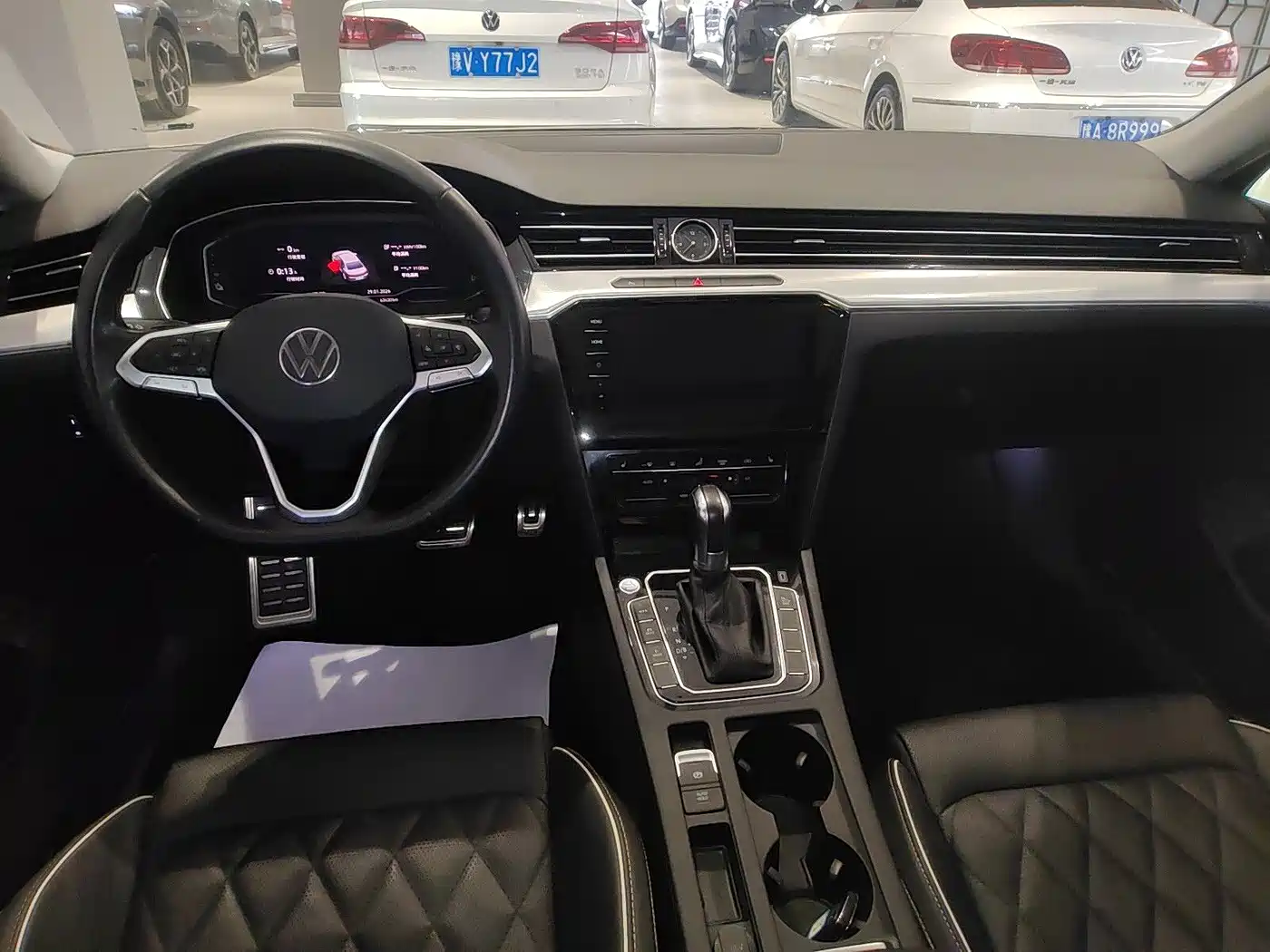 Volkswagen Magotan GTE Plug-in Hybrid 2022 GTE Luxury фото 10