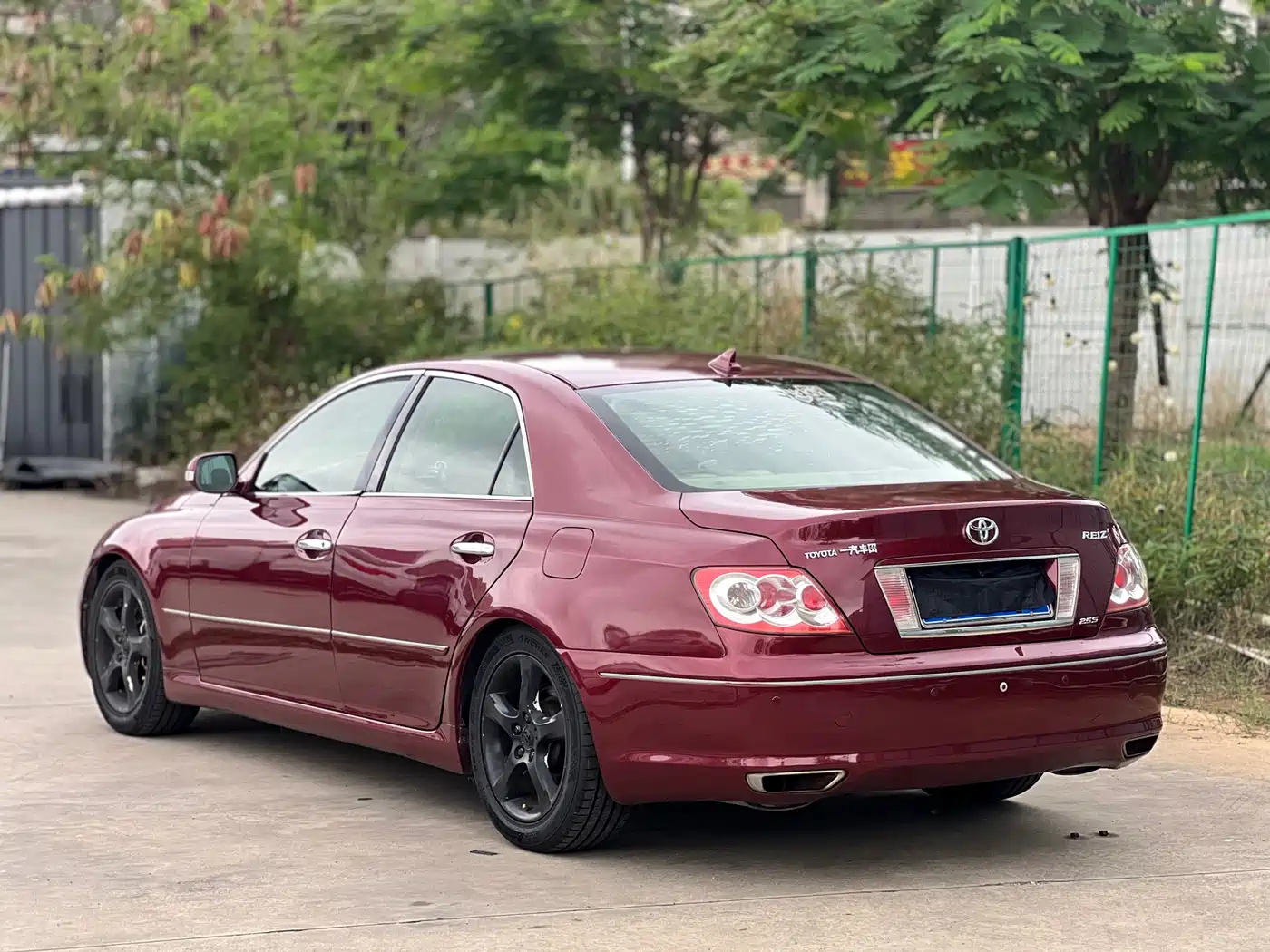 Toyota Reiz 2007 2.5S Leather Sunroof Edition фото 8