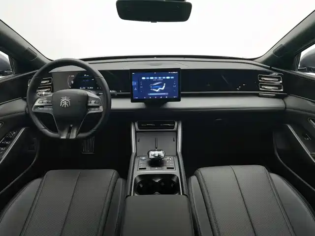 BYD Qin L 2024 DM-i 80KM Leading Edition — фото 5