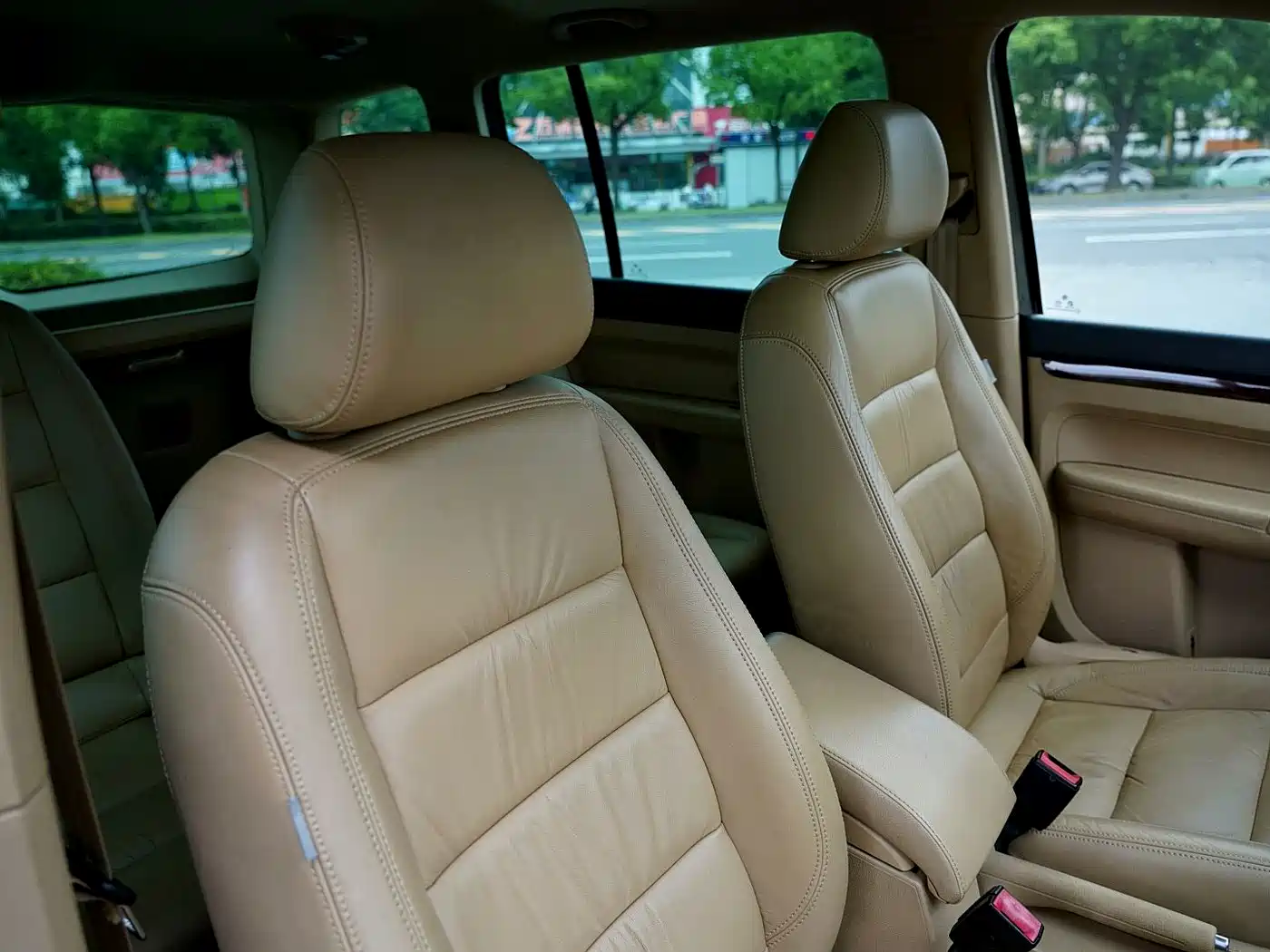 Фото 22 - Volkswagen Touran
